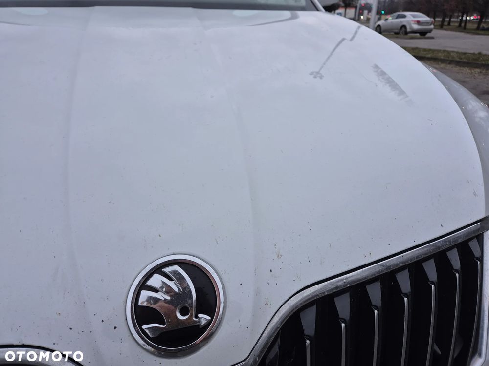 Skoda Superb 2.0 TDI Style - 6