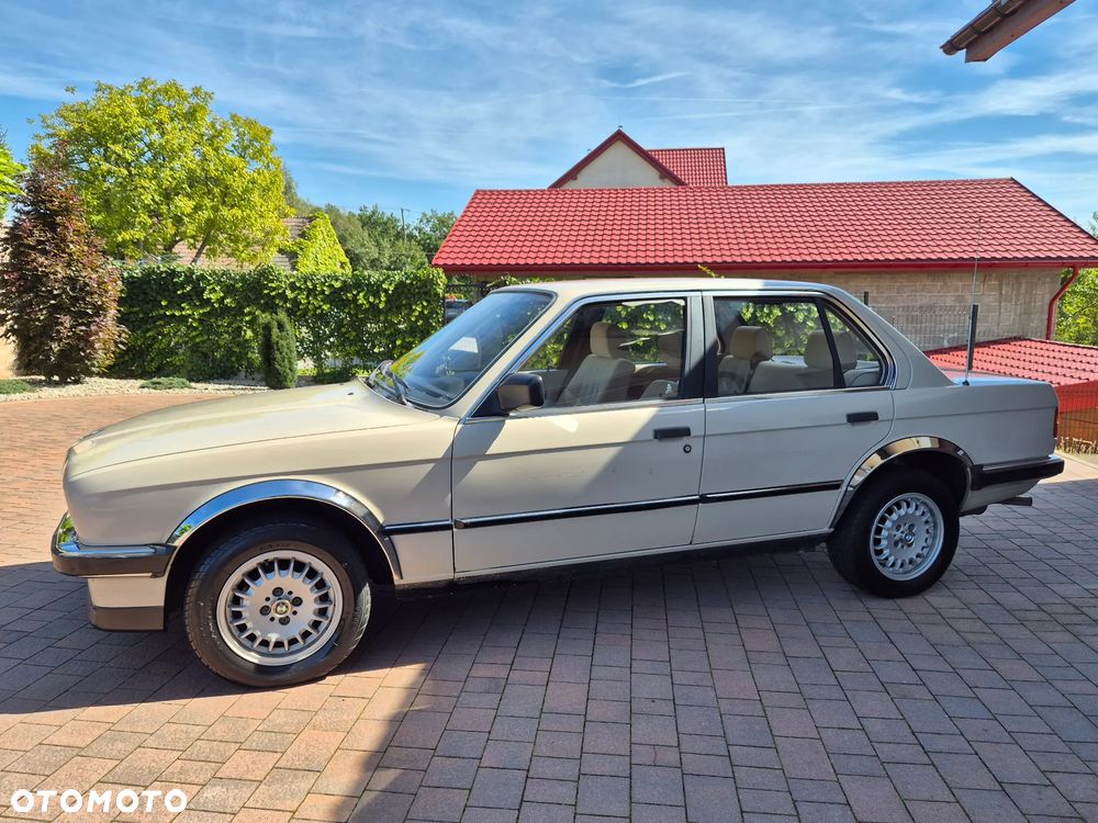 BMW Seria 3 - 29