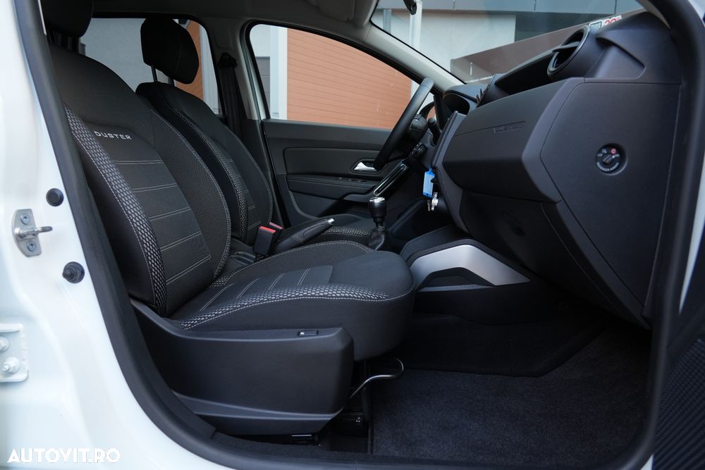 Dacia Duster TCe 150 GPF Prestige jante 17" - 13