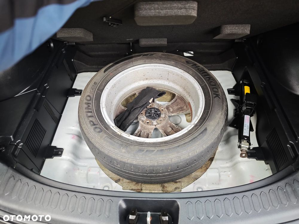 Kia Sportage 2.0 CRDI 4WD Attract - 14