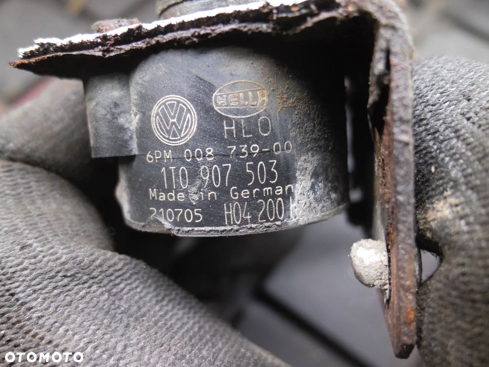 VW  PASSAT B6 TYŁ TYLNY CZUJNIK POZIOMOWANIA 1T0907503 - 3