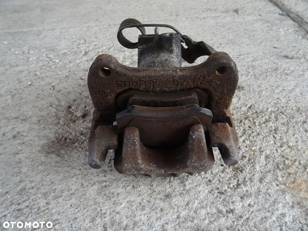 AUDI A6 C5 2,5 ZACISK HAMULCOWY HAMULCA PRAWY TYŁ 38mm - 5