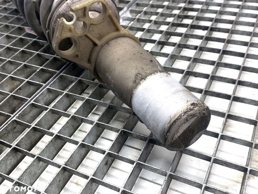 AMORTYZATOR PRAWY PRZÓD  BMW 5 (G30, F90) 2016 - 2022 M5 Competition 460 kW [625 KM] benzyna 2018 - - 3