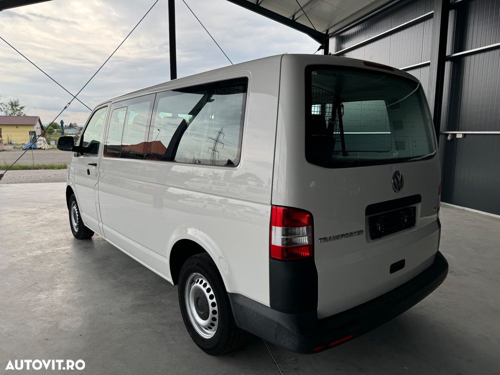 Volkswagen Transporter - 4
