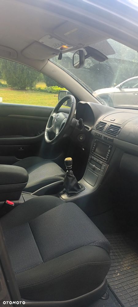 Toyota Avensis 2.0 D-4D Sol - 7