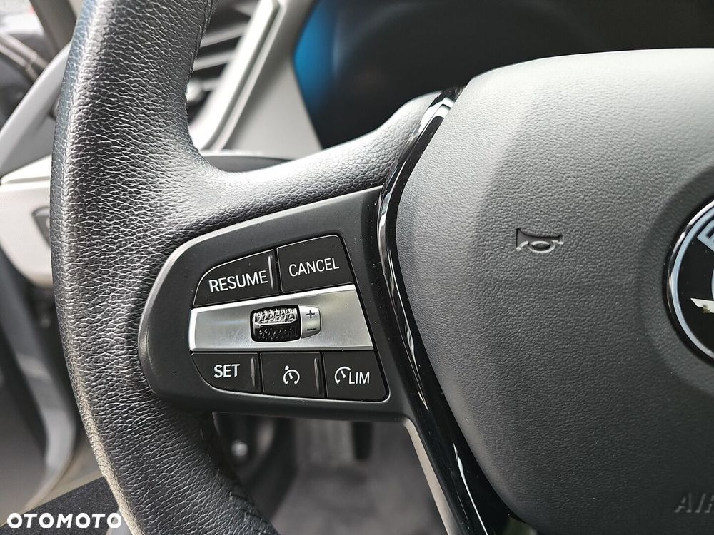 BMW Seria 1 118i - 15