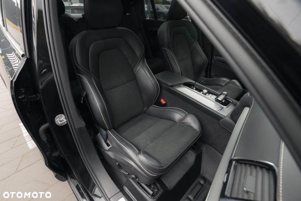 Volvo XC 90 B5 D AWD R-Design - 16