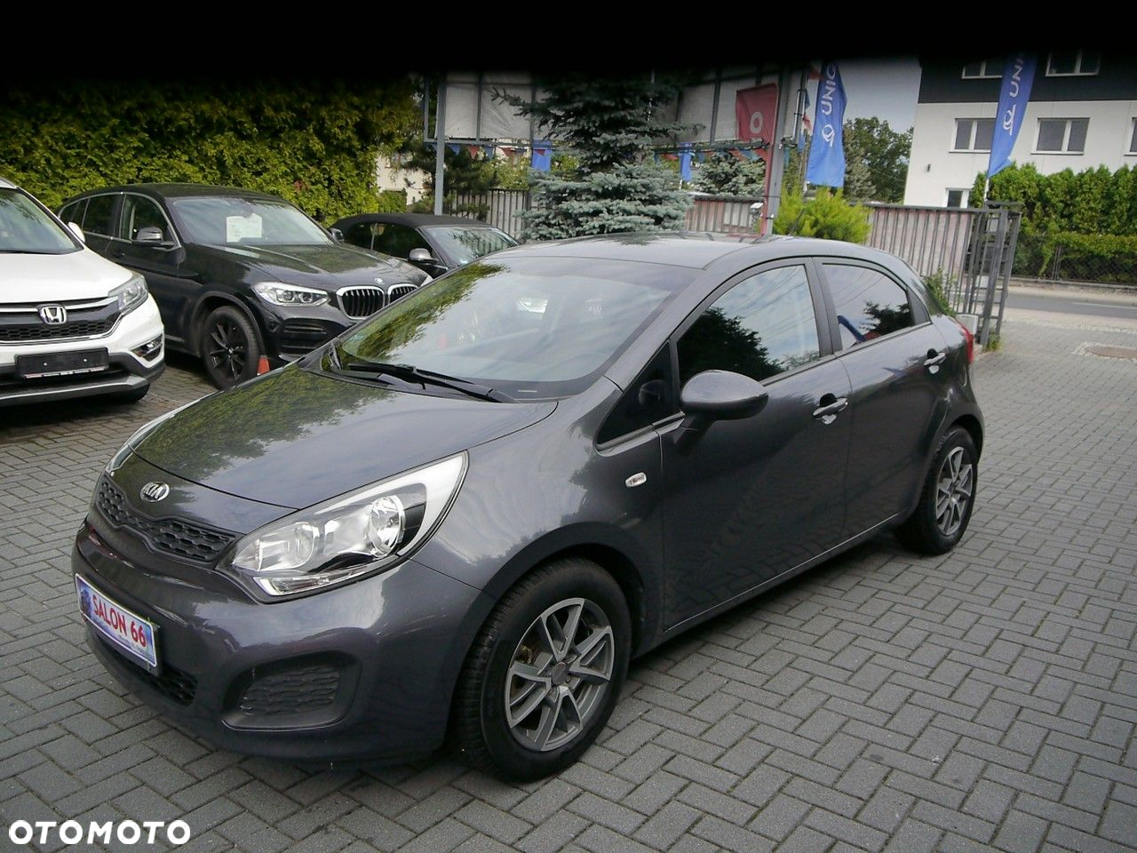 Kia Rio - 12