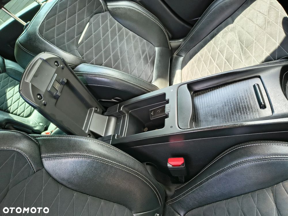 Renault Grand Scenic - 29