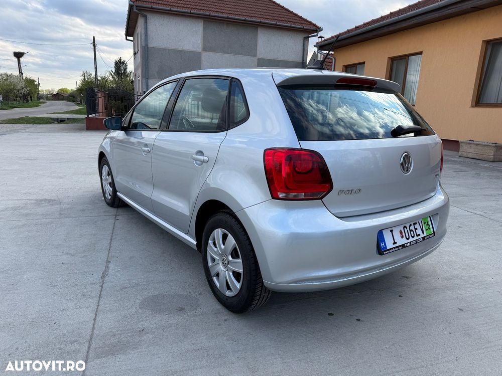 Volkswagen Polo - 4