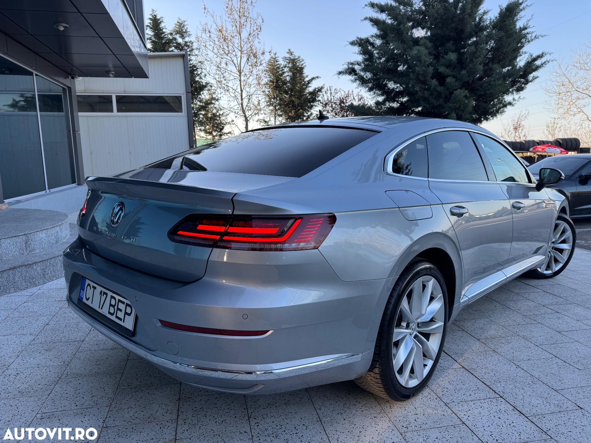 Volkswagen ARTEON 2.0 TDI DSG Elegance - 2