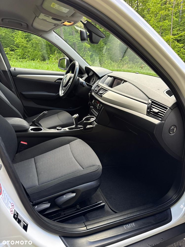 BMW X1 xDrive18d xLine - 33