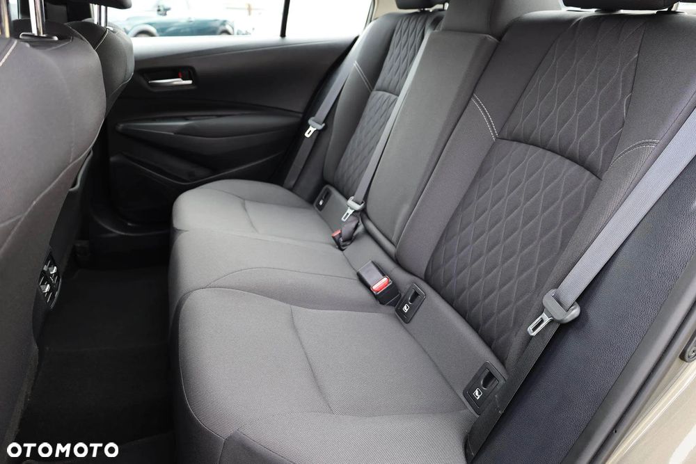 Toyota Corolla 1.5 Comfort - 34