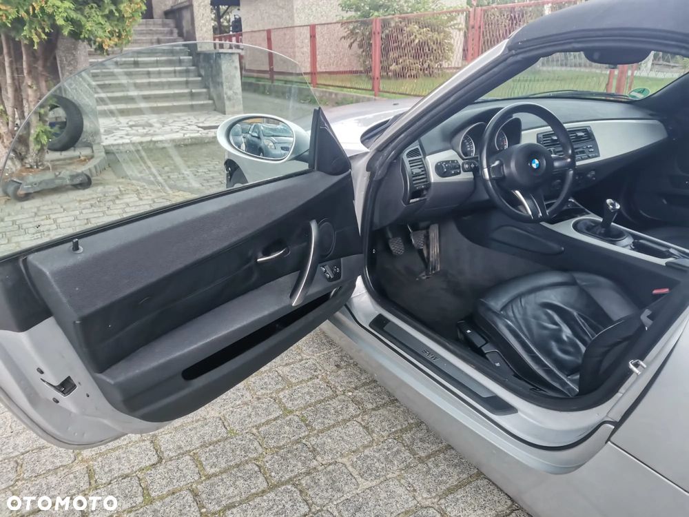 BMW Z4 2.0i - 11