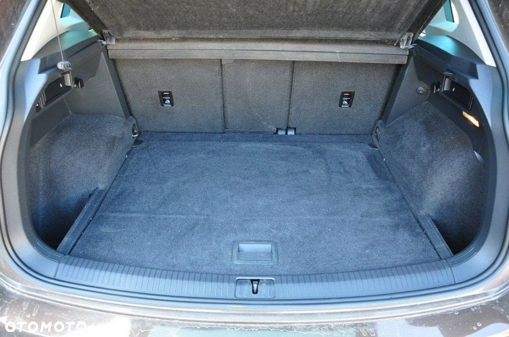Volkswagen Tiguan - 25