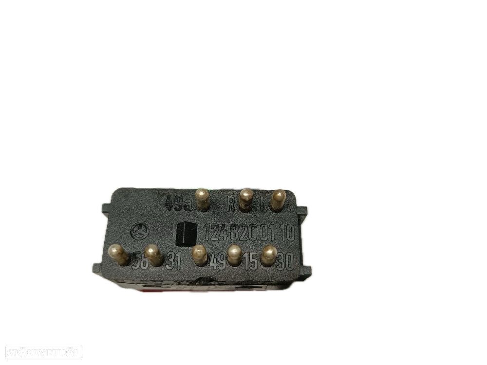 Botão De 4 Piscas Mercedes-Benz E-Class (W124) - 4