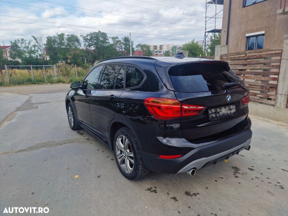 BMW X1 xDrive20d Aut. Sport Line - 7
