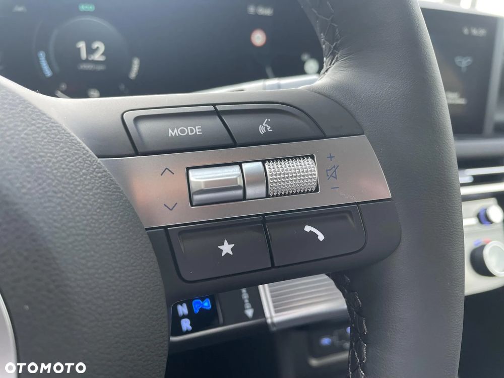 Hyundai Tucson 1.6 T-GDi HEV Executive 2WD - 17