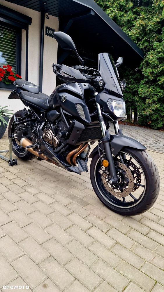 Yamaha MT - 1