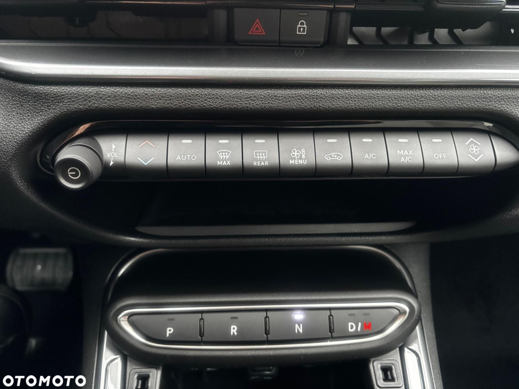 Fiat 600 1.2 Turbo Hybrid La Prima eDCT - 11