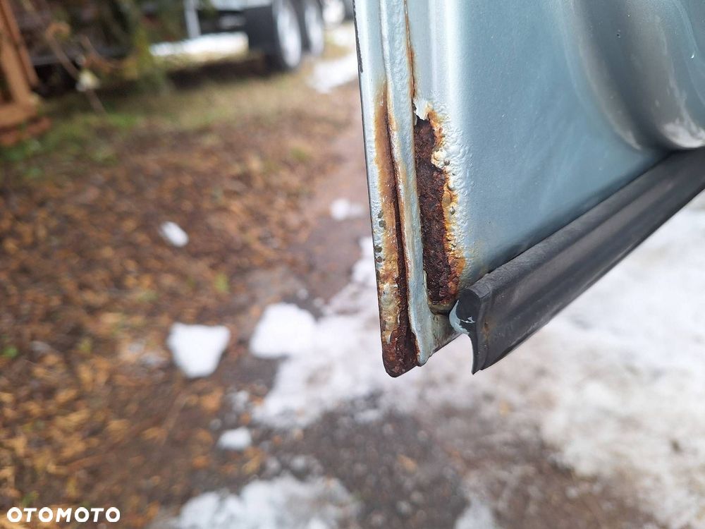 DRZWI KOMPLETNE LEWY PRZÓD BMW E39 520i 334/6 - 8
