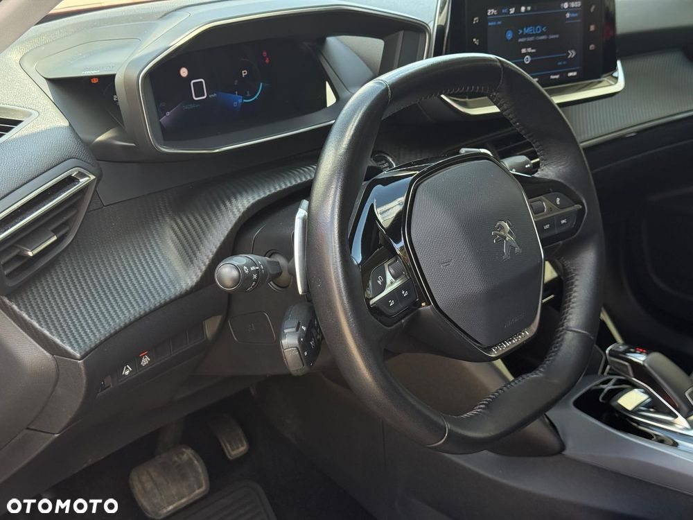 Peugeot 2008 1.2 PureTech Allure Pack S&S EAT8 - 13