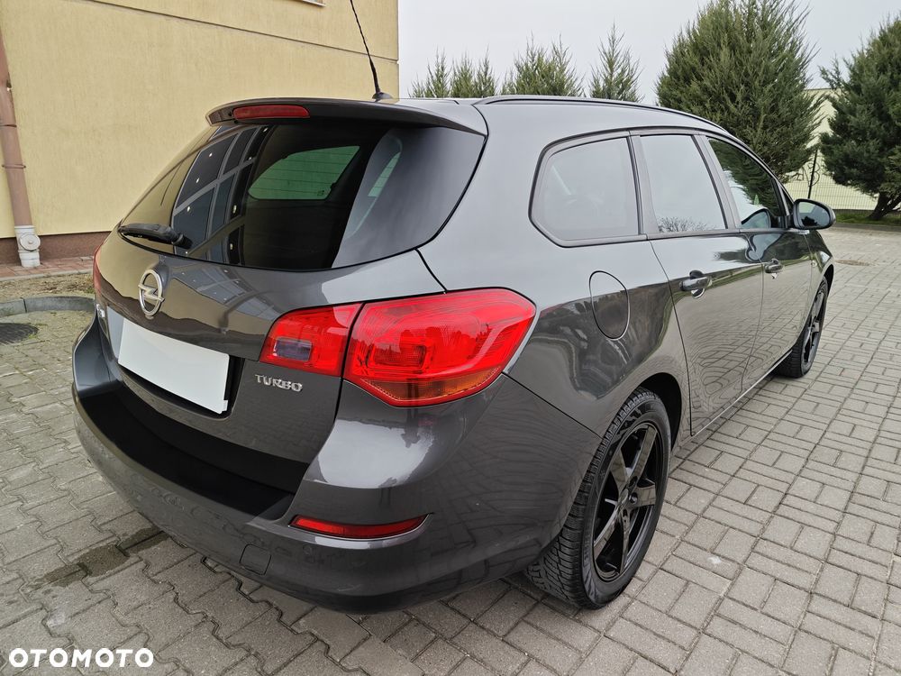 Opel Astra 1.4 Turbo Edition - 11