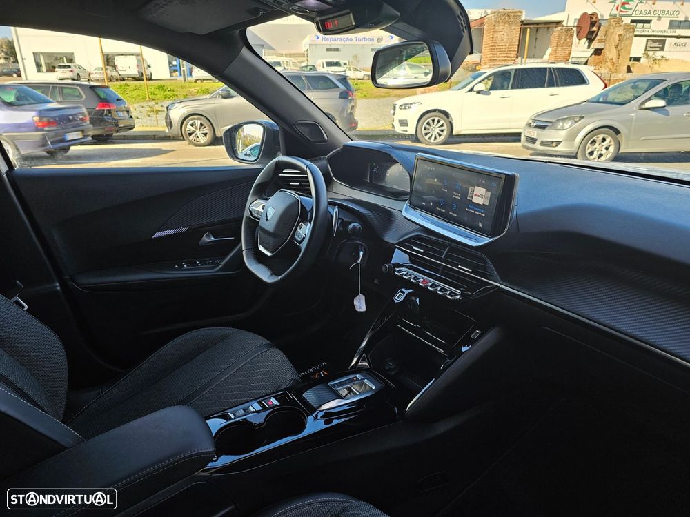 Peugeot 2008 1.2 Hybrid Allure e-DCS6 - 12