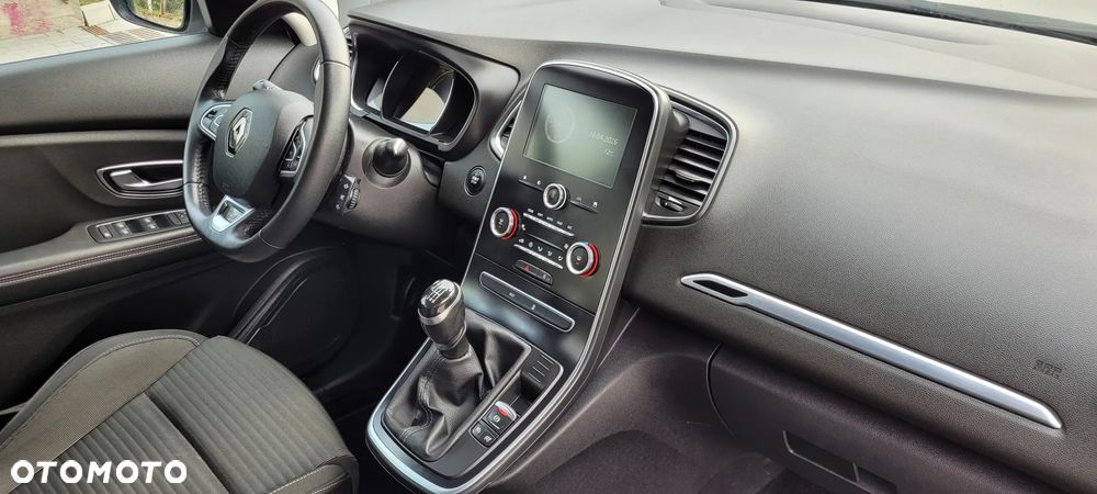 Renault Scenic ENERGY TCe 115 Expression - 17