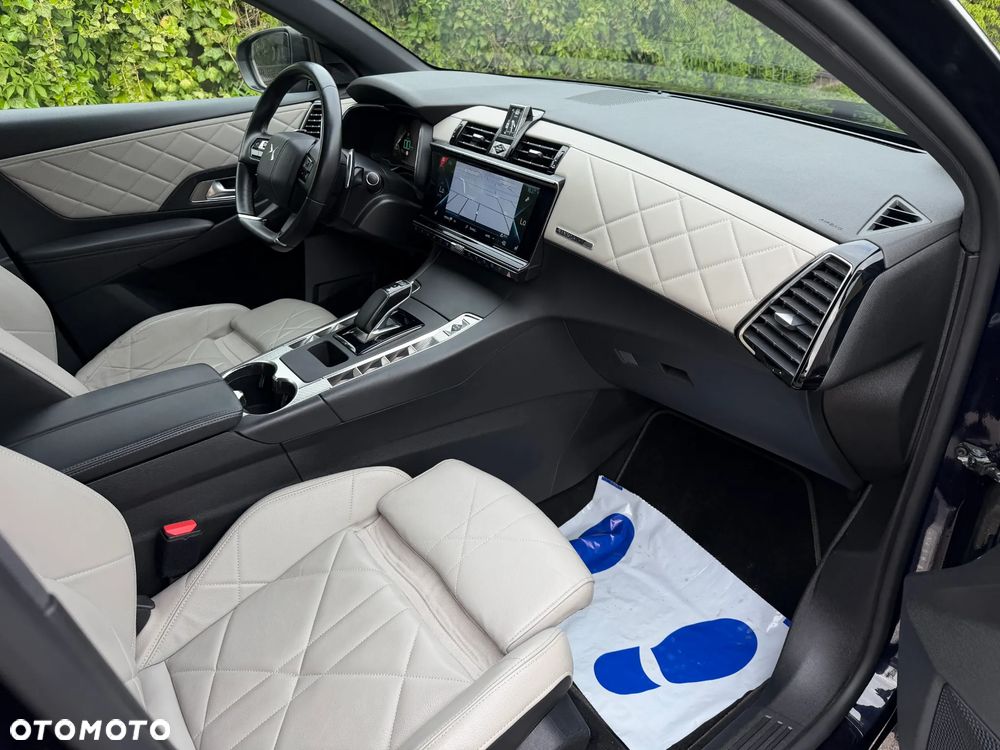 DS Automobiles DS 7 Crossback 1.6 E-Tense Bastille + - 12