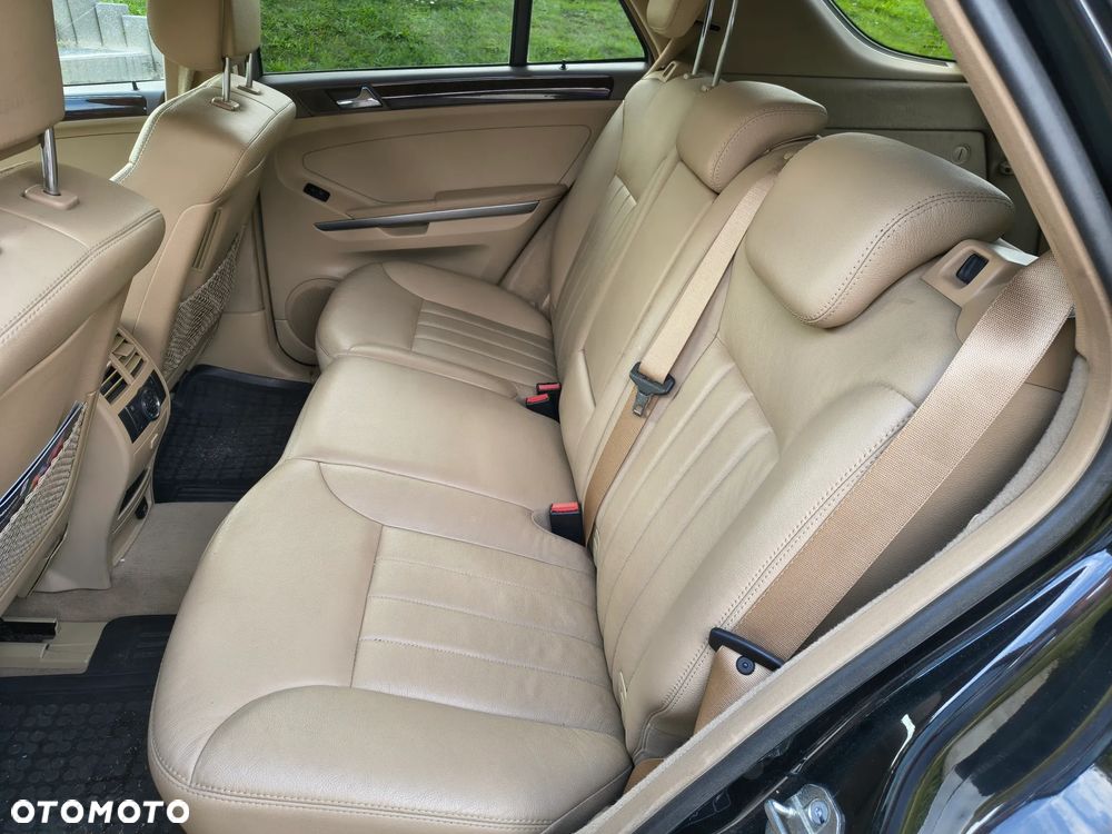 Mercedes-Benz ML 320 CDI 4-Matic - 12