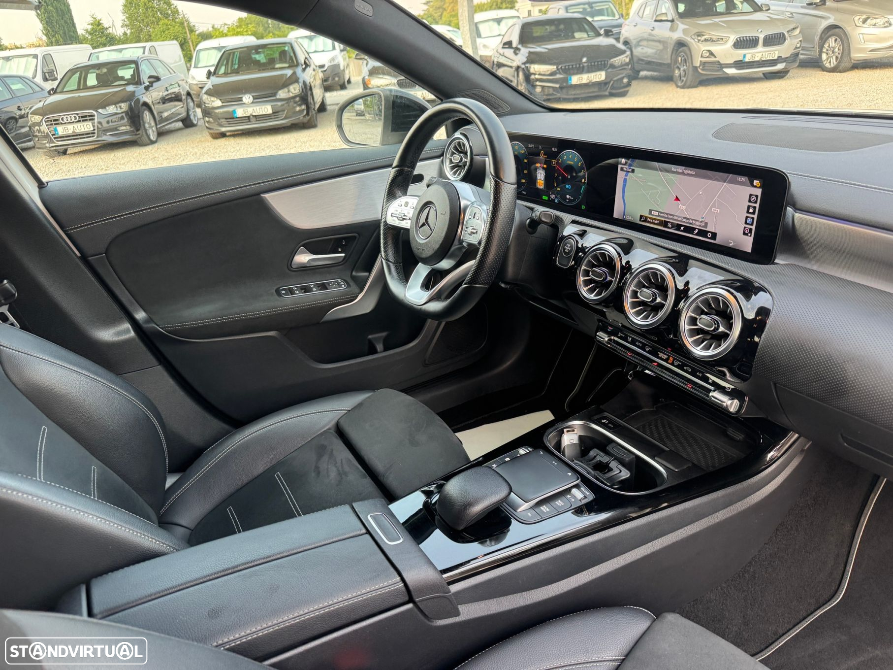 Mercedes-Benz A 250 e AMG Line - 10