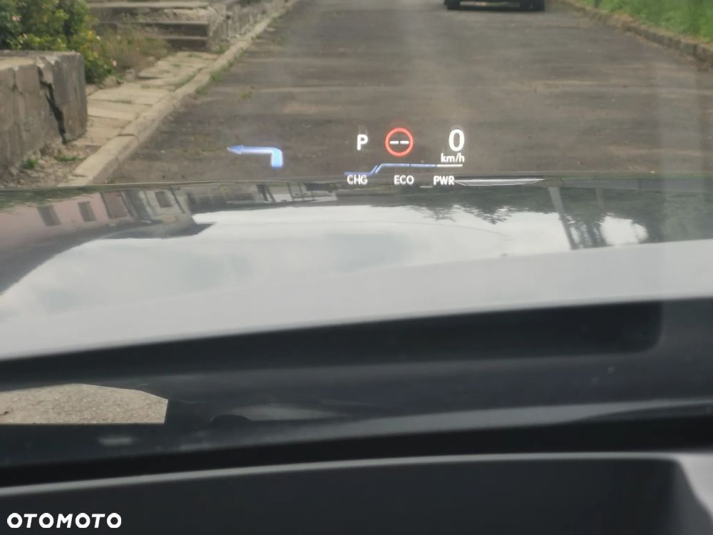 Lexus UX 250h - 21