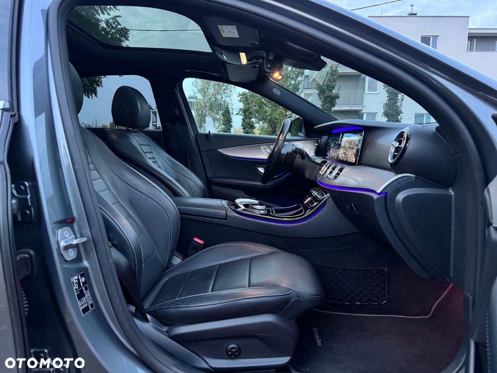 Mercedes-Benz Klasa E 350e 9G-TRONIC Exclusive - 17