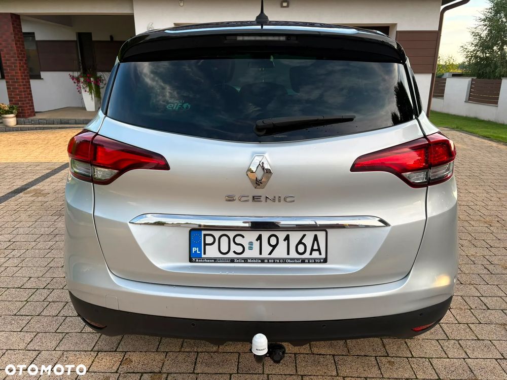Renault Scenic 1.6 dCi Bose - 11
