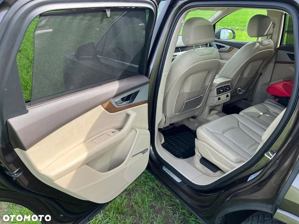 Audi Q7 3.0 TDI Quattro Tiptronic - 18