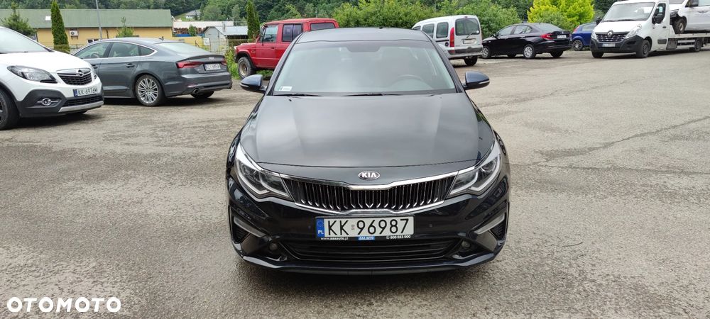 Kia Optima 2.0 M - 2