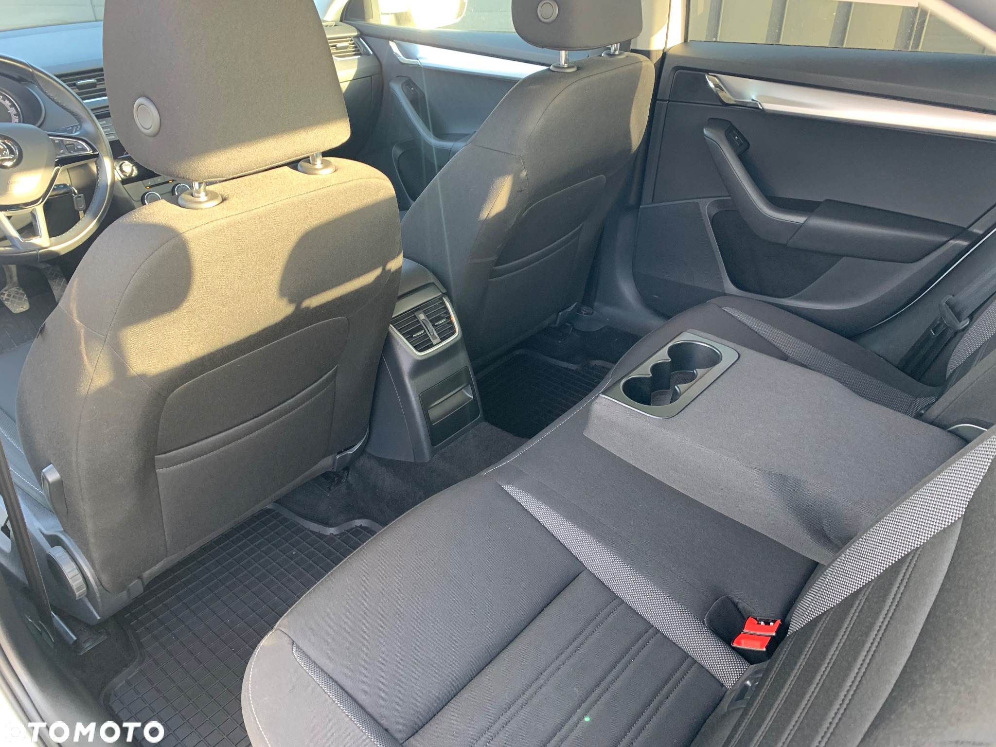Skoda Octavia 1.6 TDI Active - 5
