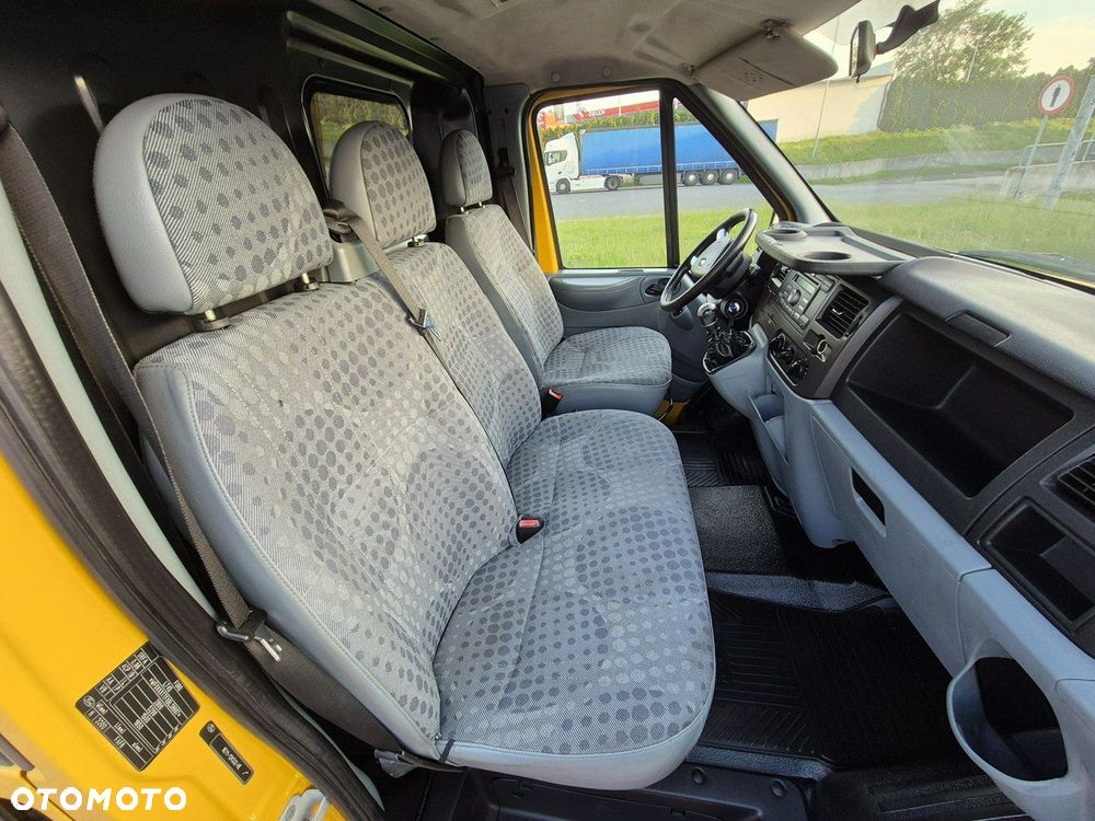 Ford Transit - 14