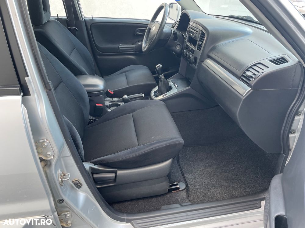Suzuki Grand Vitara 2.0 TD A/C - 7