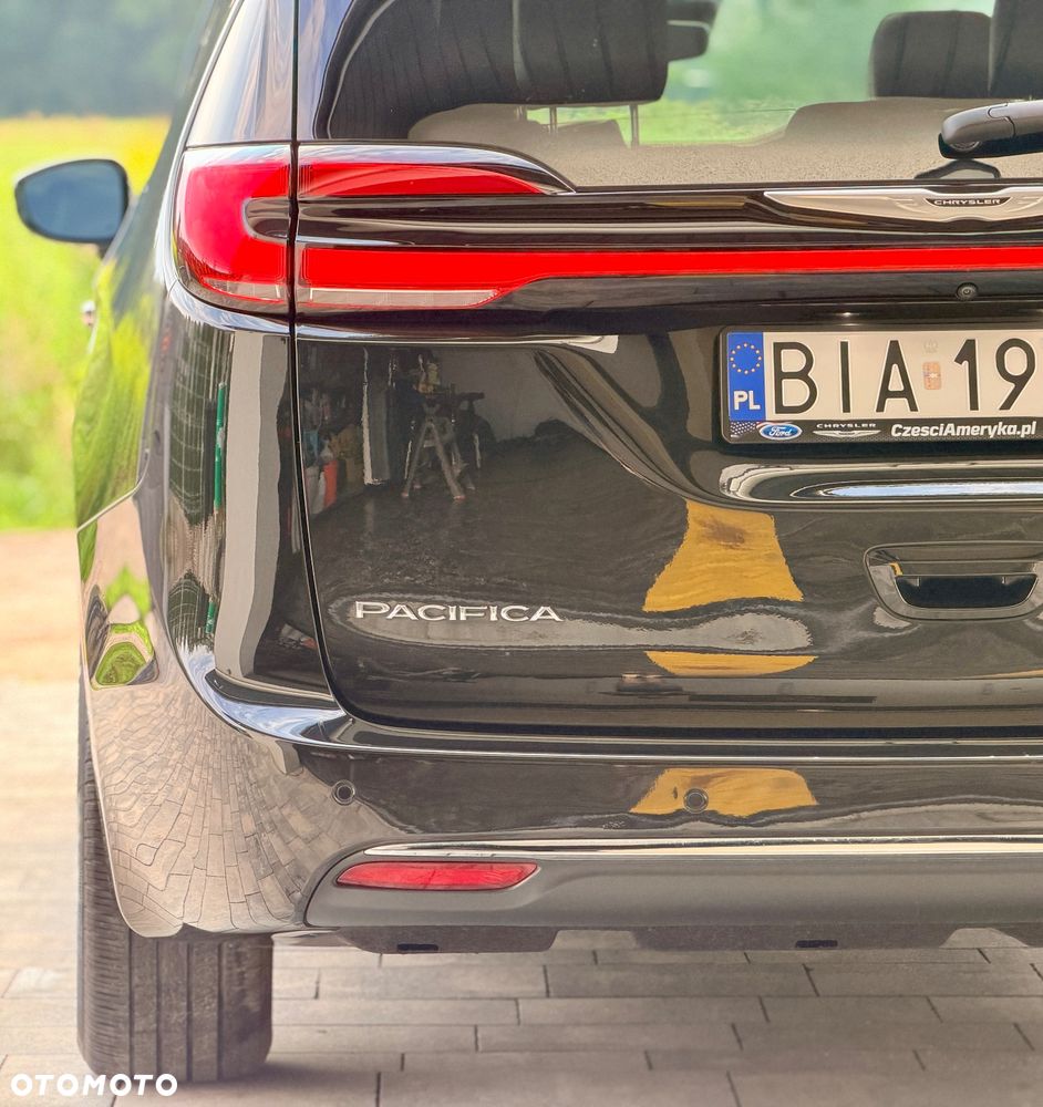 Chrysler Pacifica - 7