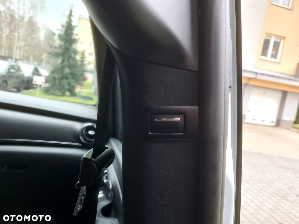 Mercedes-Benz Klasa V 250 d Exclusive 9G-Tronic (d³ugi) - 22