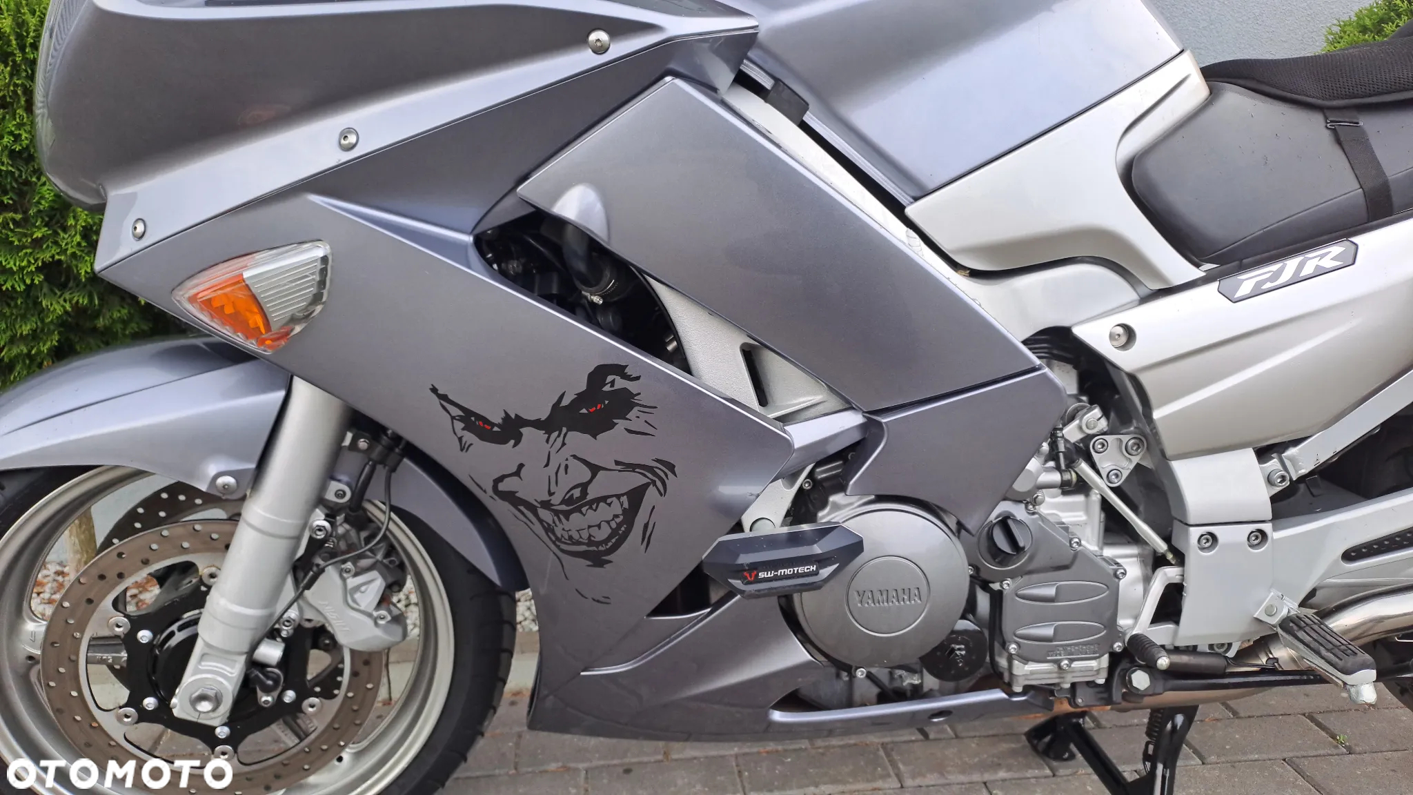 Yamaha FJR - 38
