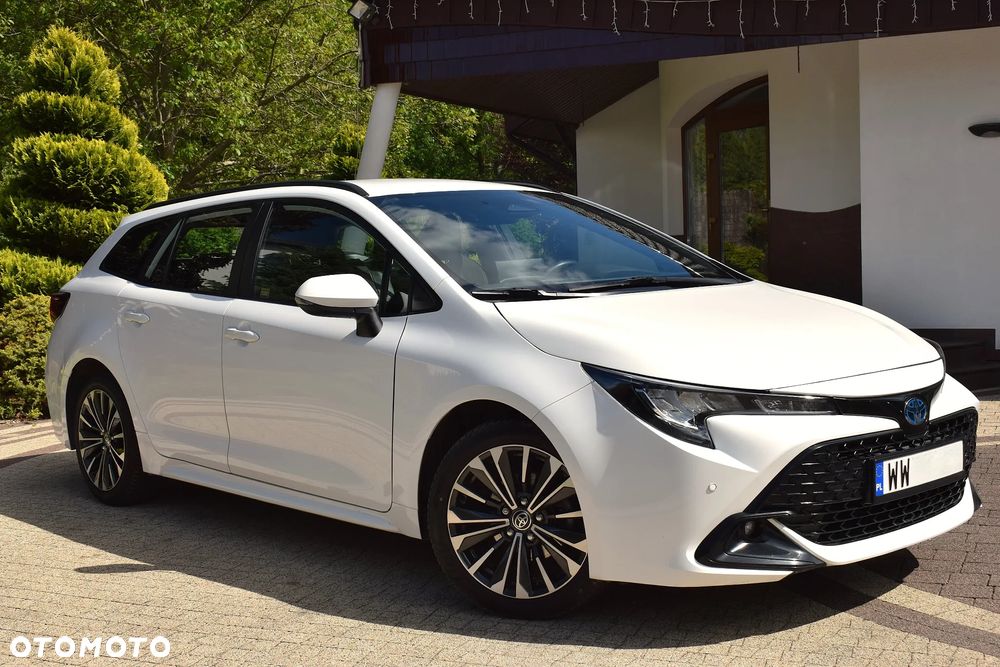 Toyota Corolla 1.8 Hybrid Style - 18