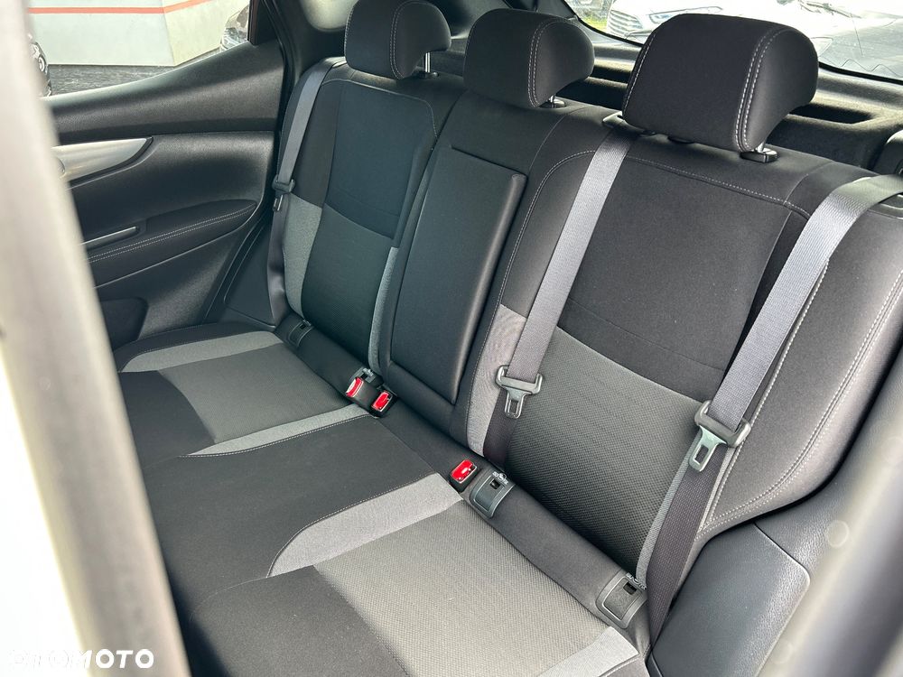 Nissan Qashqai - 18