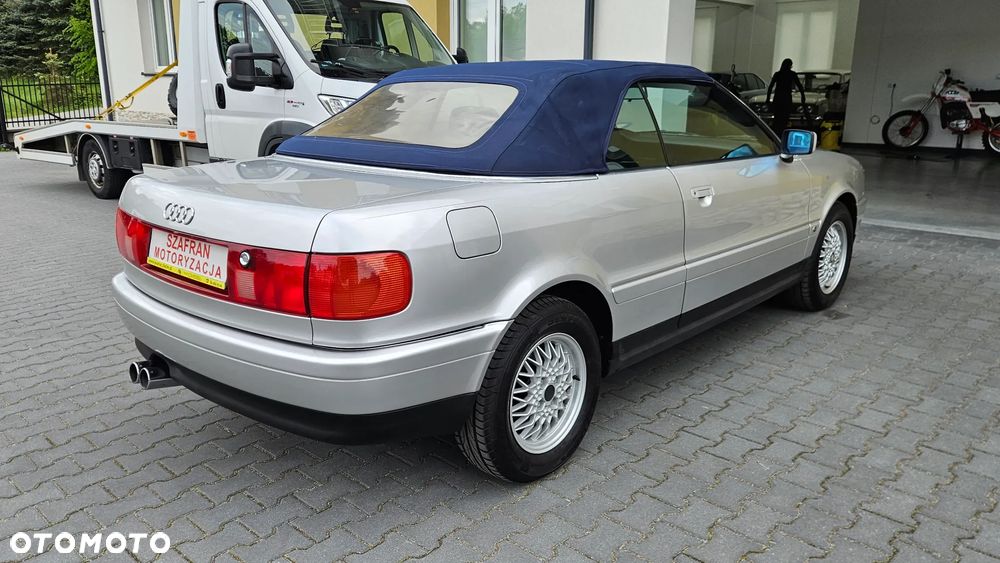 Audi 80 2.0 E - 5