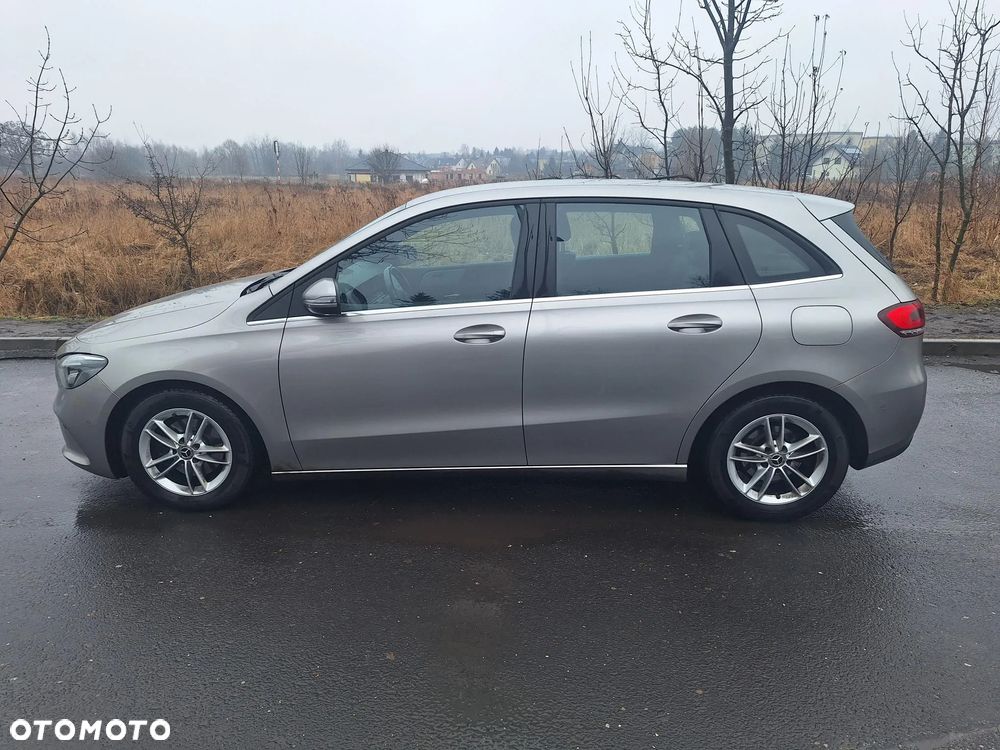 Mercedes-Benz Klasa B 180 d Style 7G-DCT - 2