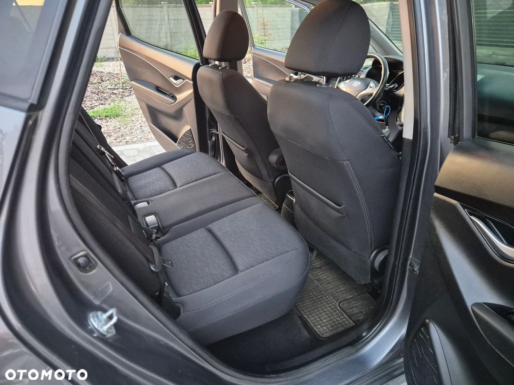 Hyundai ix20 1.6 blue Space - 14