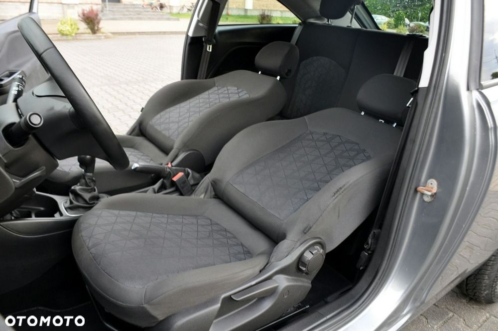 Opel Corsa - 28