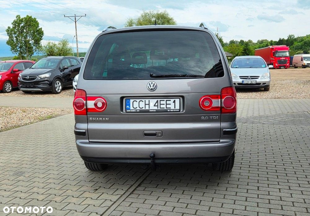 Volkswagen Sharan - 25